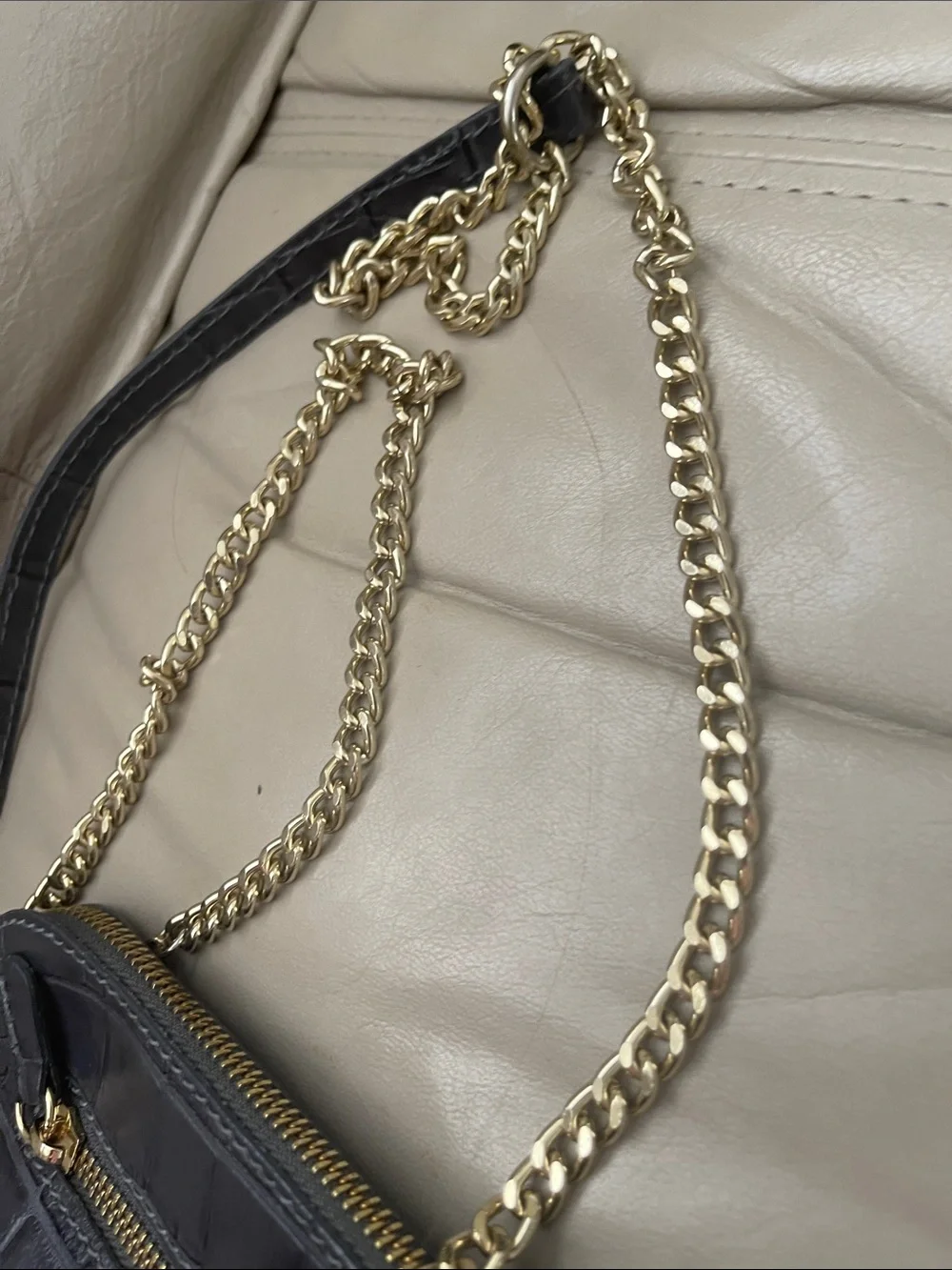 Pratesi Firenze Croc-Embossed Crossbody Bag in Blue with Gold Chain